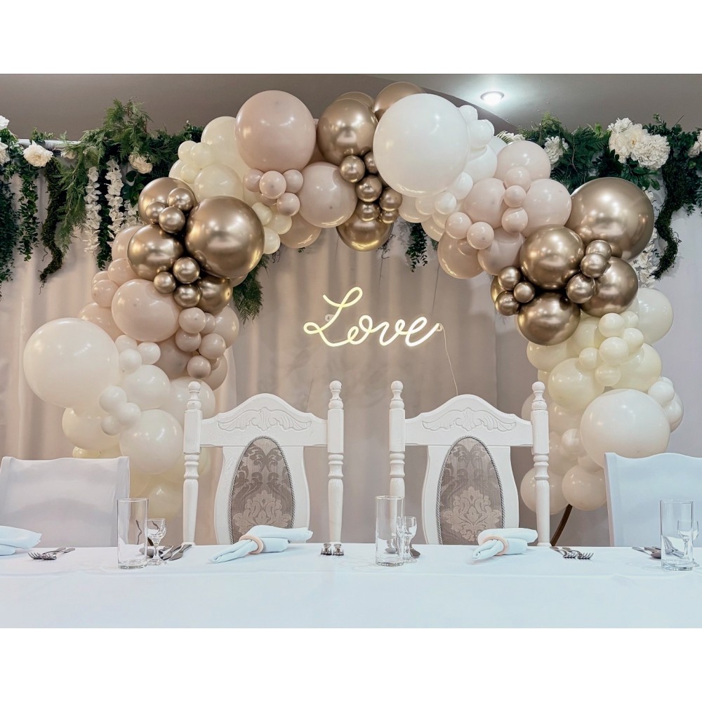 Ścianka Love na kole